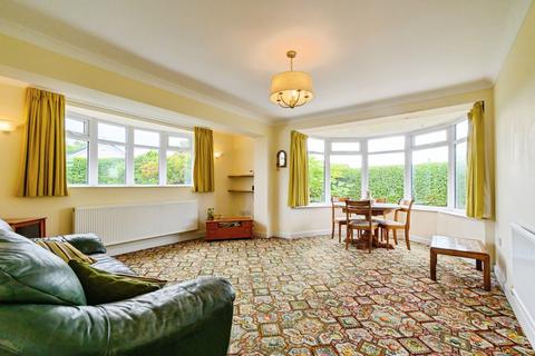 2 bedroom bungalow for sale, Parkstone Avenue, Manchester M45