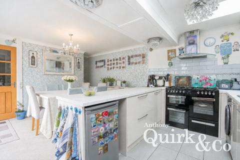 3 bedroom semi-detached bungalow for sale, Chalk End, Basildon, SS13