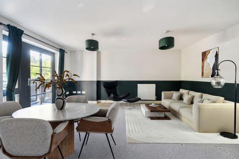 undefined, Merlin Road, Farnborough, GU14