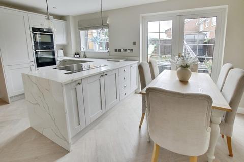 3 bedroom detached house for sale, Ireton Way, March PE15