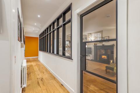 undefined, 7a Turnberry Road, Hyndland, G11 5AF
