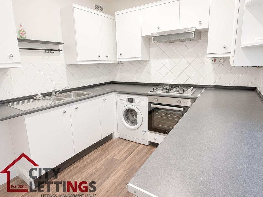 Apartment in Gedling, Nottinghamshire - View 2