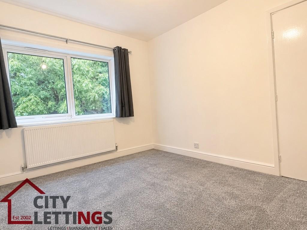 Apartment in Gedling, Nottinghamshire - More