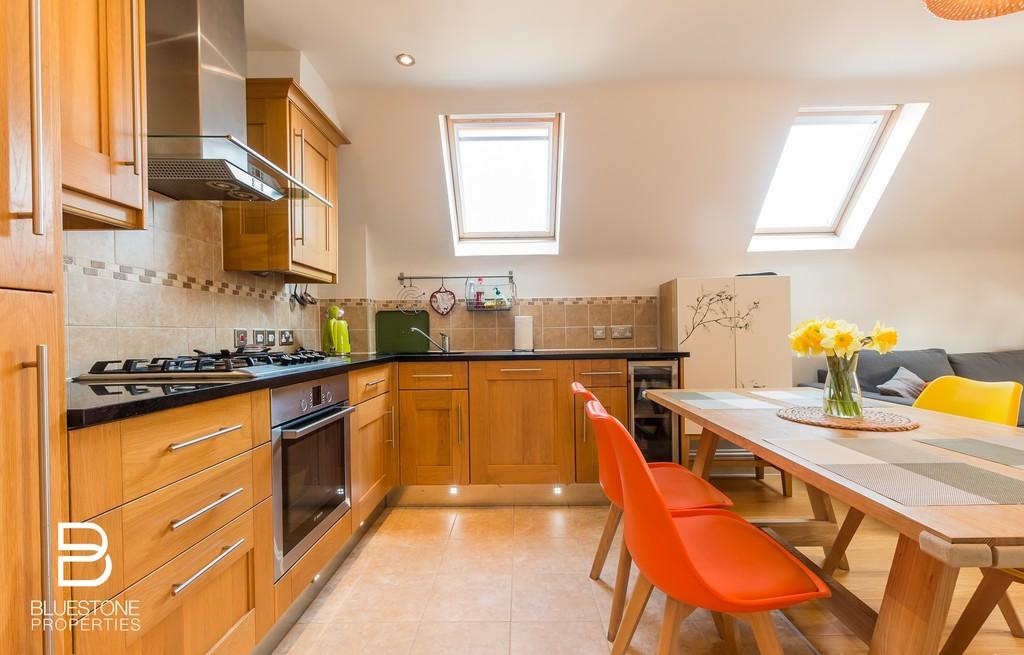 Apartment in London, West Dulwich, West Norwood - View 2