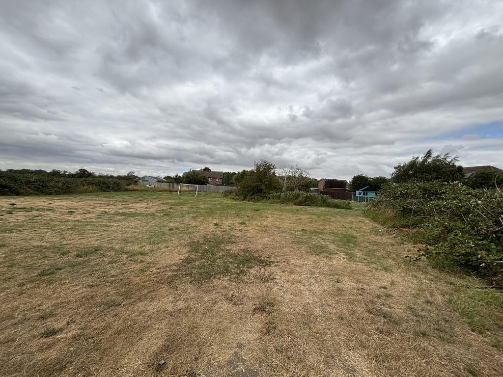 Chappell Road, PE11 3ER - View 2