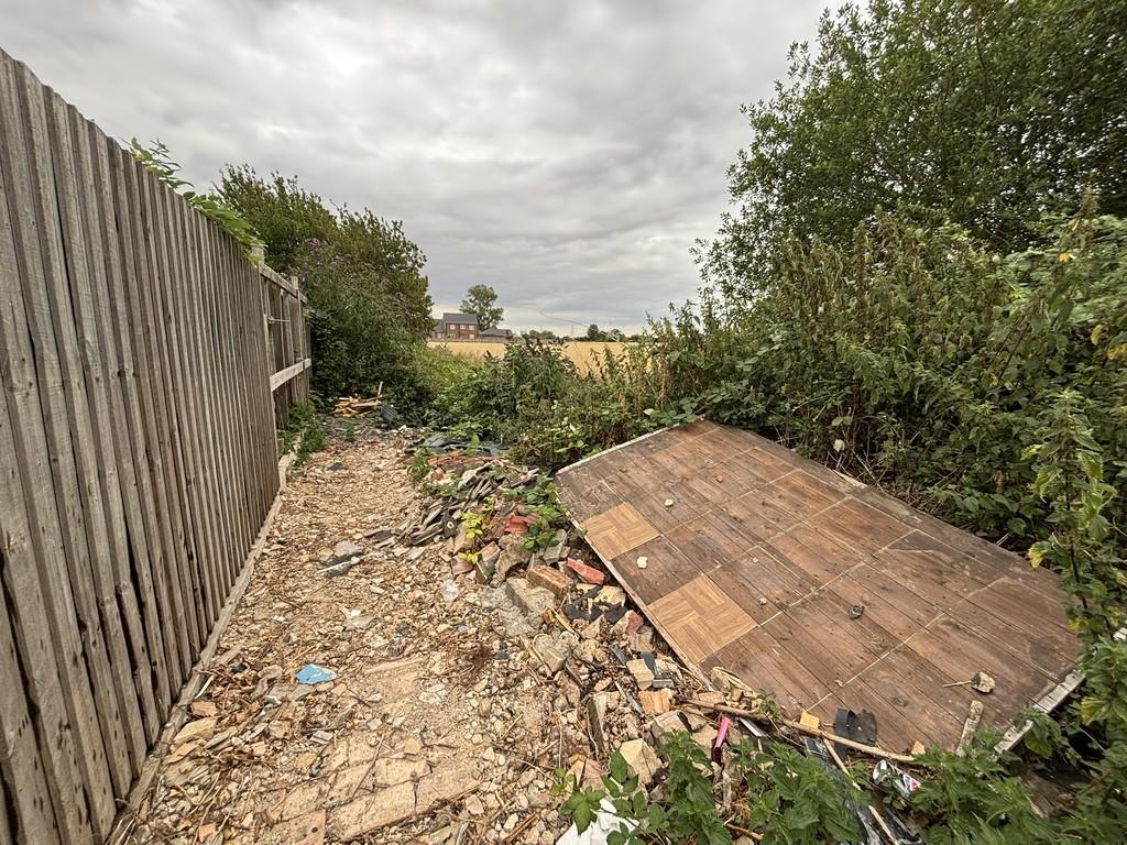 Hix's Lane, Tydd St Mary, PE13 5QW - More