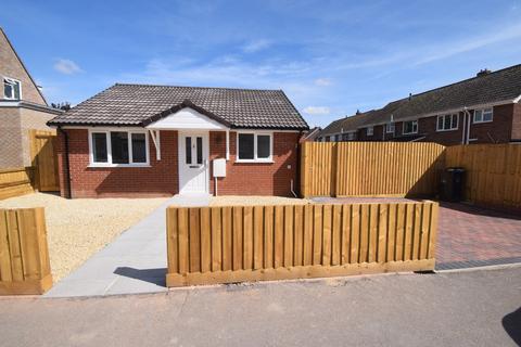 2 bedroom detached bungalow for sale, Hawkridge Road, Bridgwater TA6