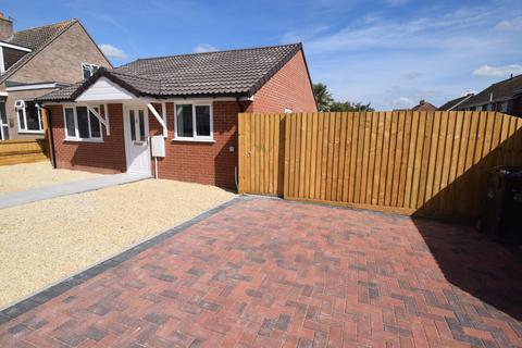2 bedroom detached bungalow for sale, Hawkridge Road, Bridgwater TA6