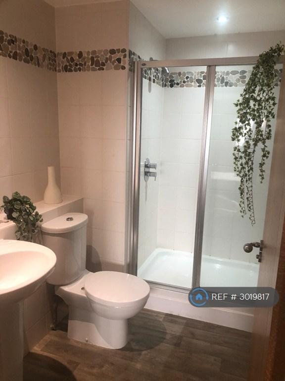 Apartment in Cardiff - View 5