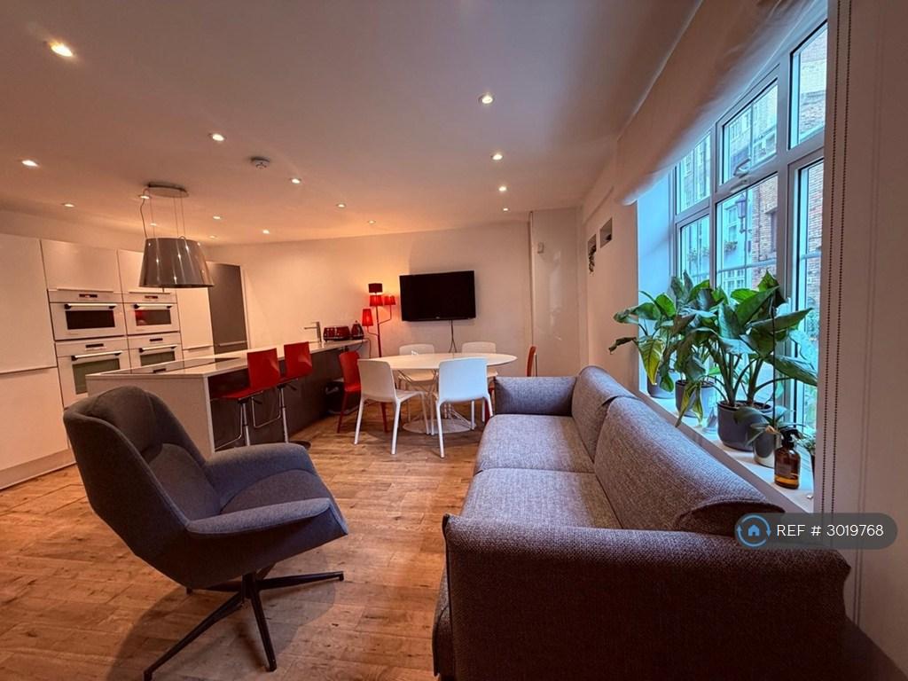 House in London - View 3
