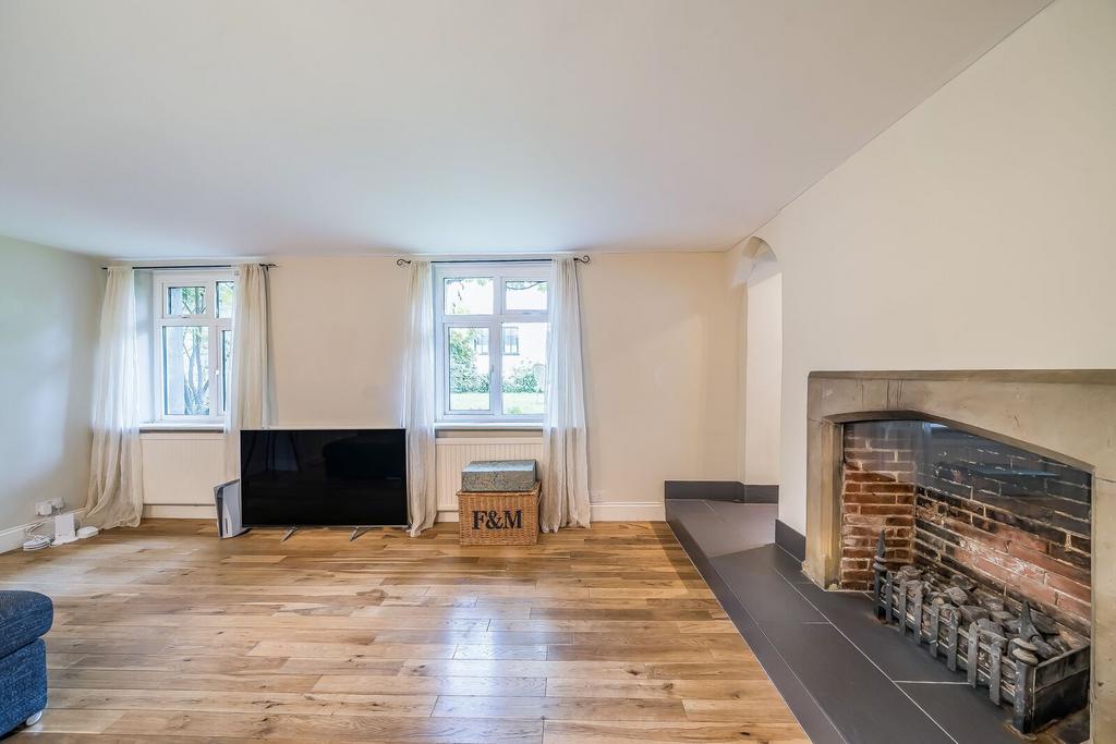 Apartment in London - View 2