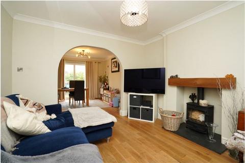 3 bedroom detached house for sale, Priory Crescent, Gedling, Nottingham, Nottinghamshire, NG4