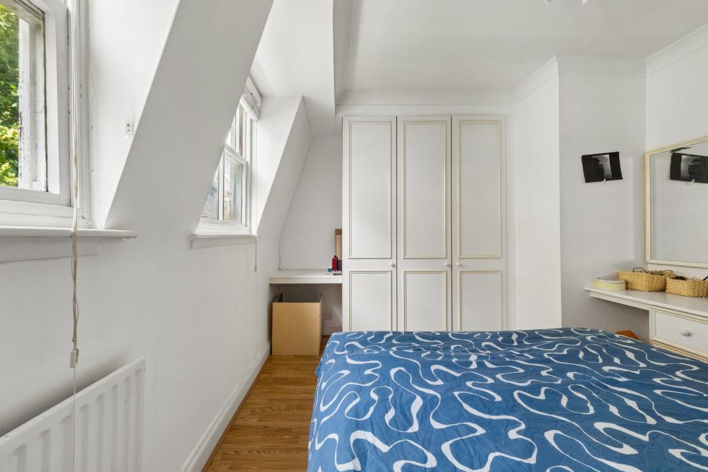 Apartment in London - View 5