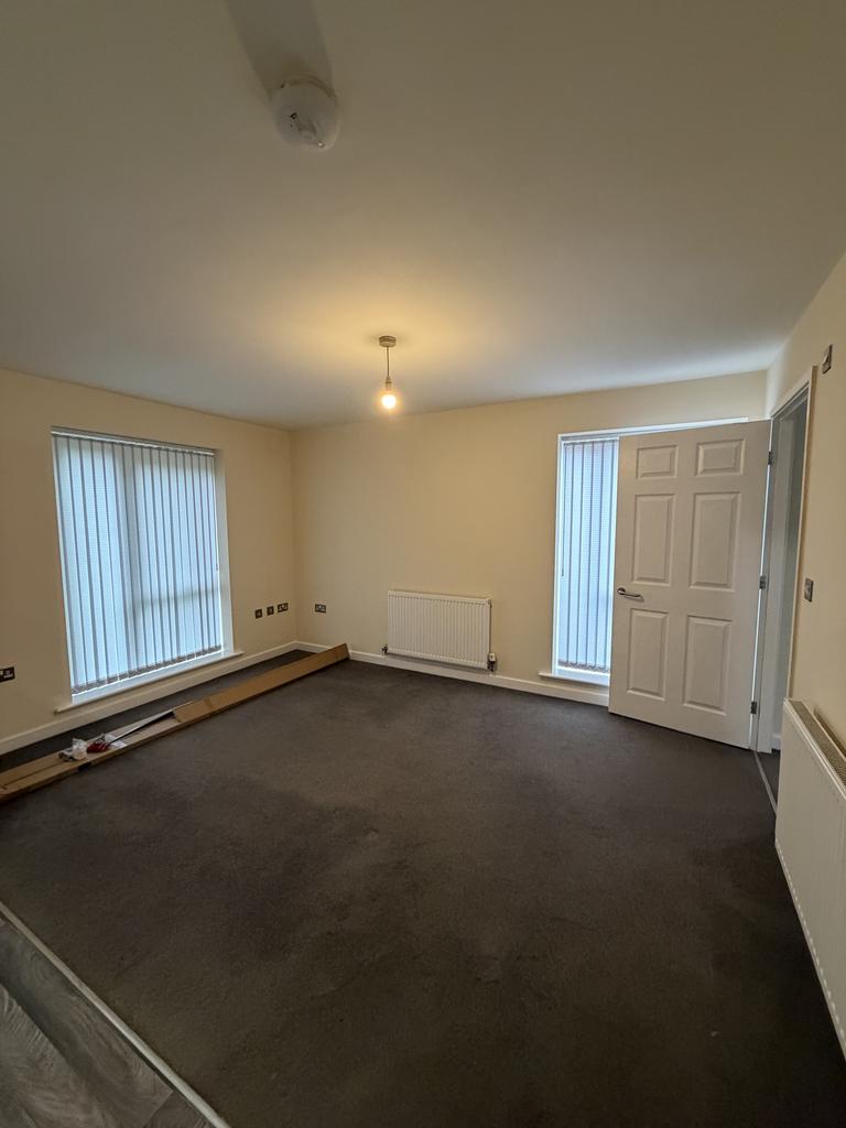 Apartment in Salford - View 3