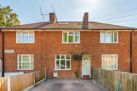 Laurie Road, London W7