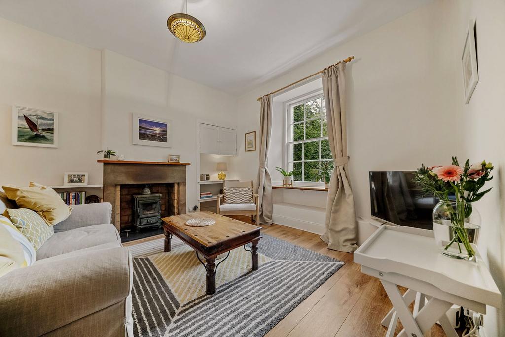 Apartment in Edinburgh - View 3