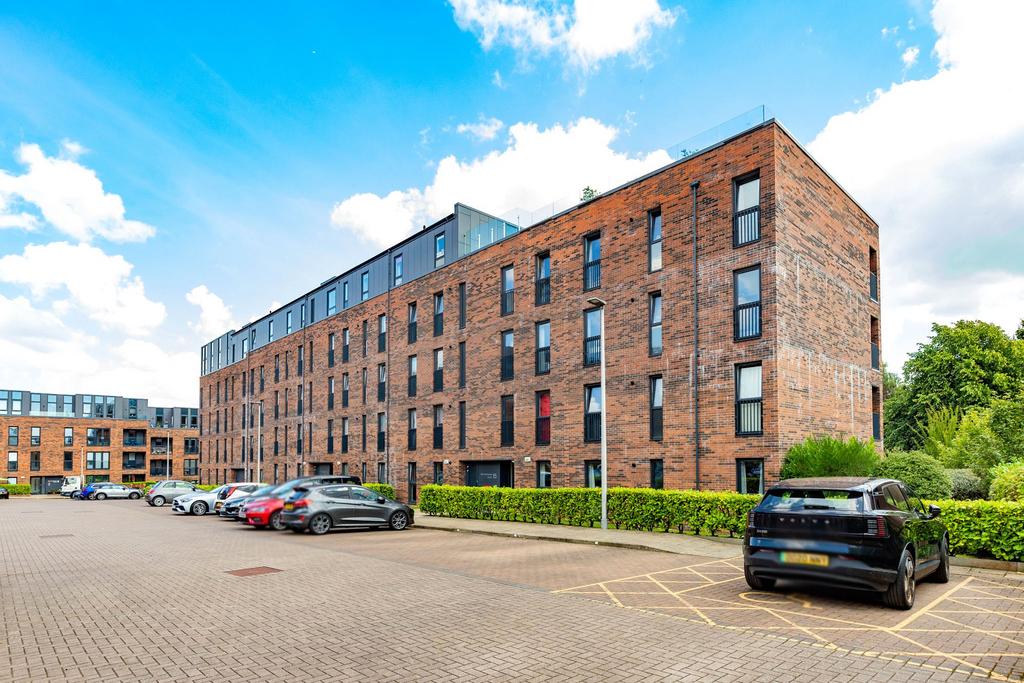Apartment in Glasgow - View 2