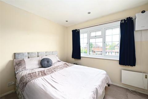 1 bedroom flat for sale, Saxon Court, Stanwell Moor TW19