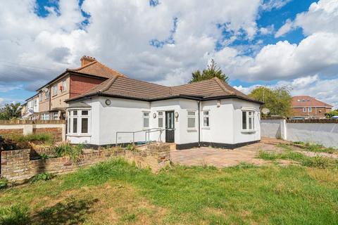undefined, Spring Grove Road, Hounslow TW3