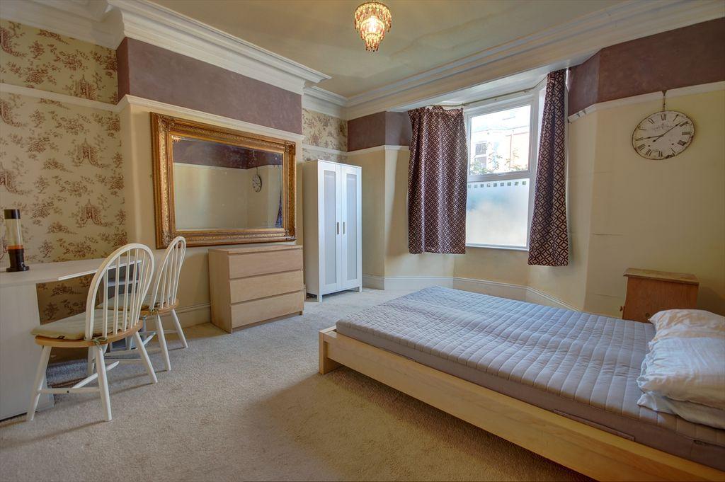 Apartment in Newcastle upon Tyne, Tyne and Wear - More