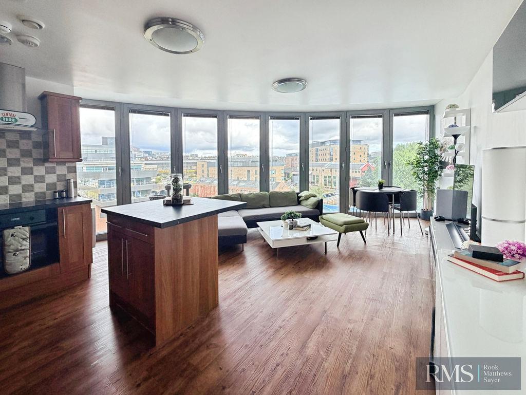 Apartment in Newcastle upon Tyne, Tyne and Wear - View 2