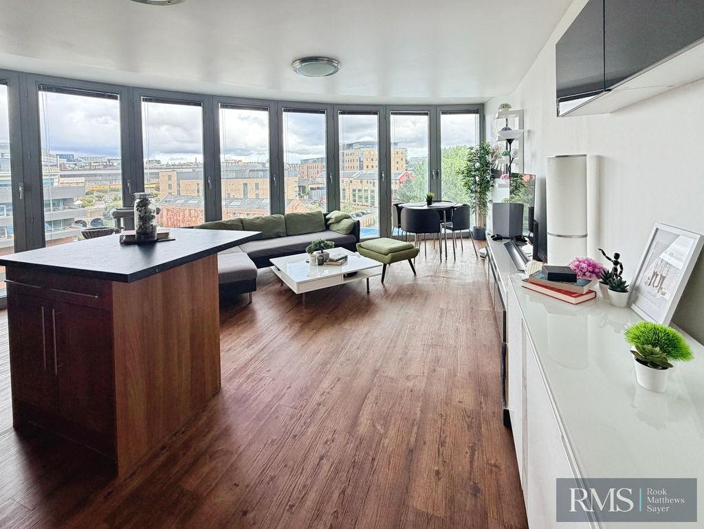 Apartment in Newcastle upon Tyne, Tyne and Wear - View 4