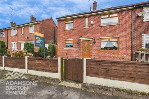 2 bedroom semi-detached house for sale, Hill Top Drive, Kirkholt, OL11