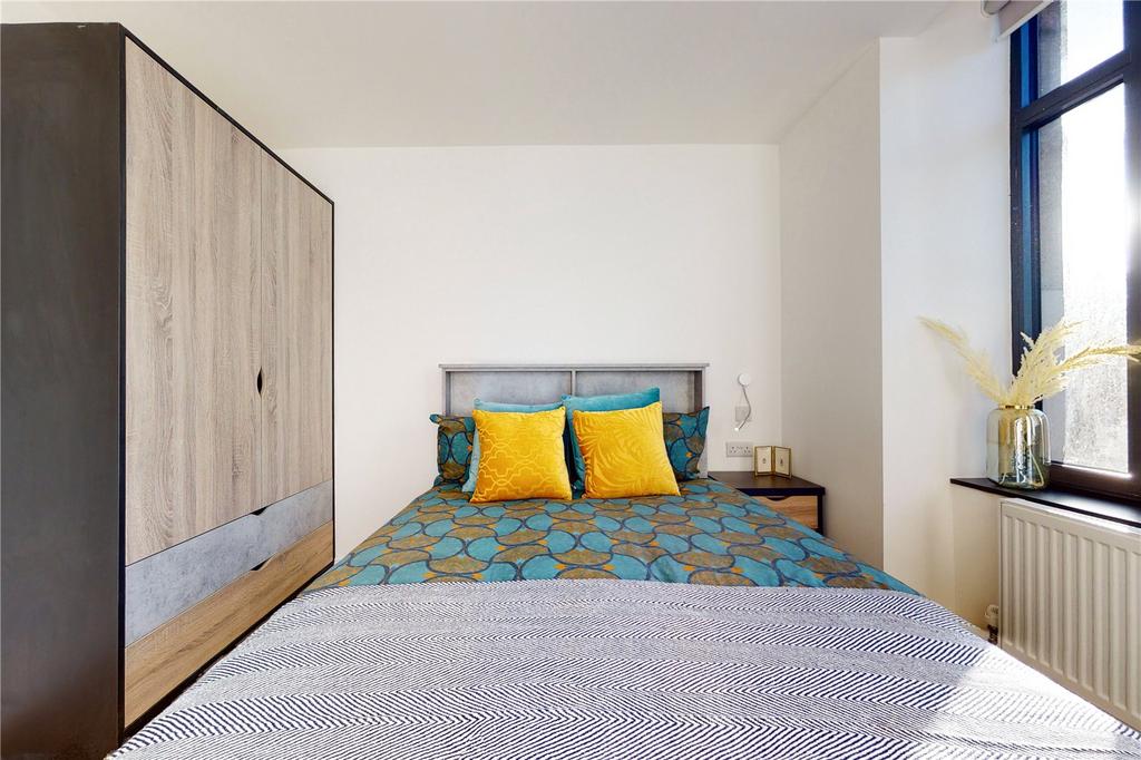 Apartment in Leeds - More