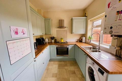 2 bedroom terraced house for sale, Chapel Street, Ponciau, Wrexham