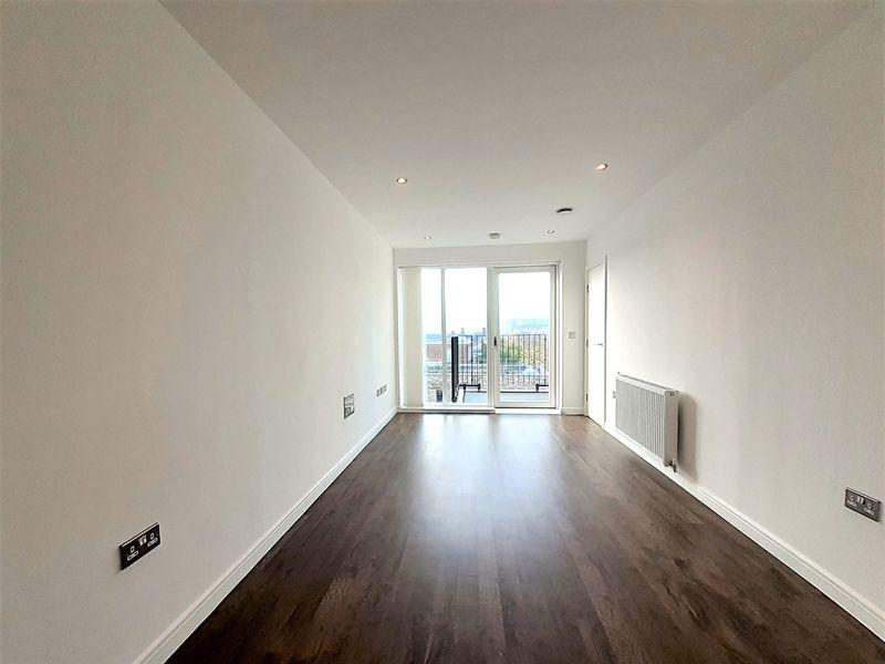 Apartment in London - View 3