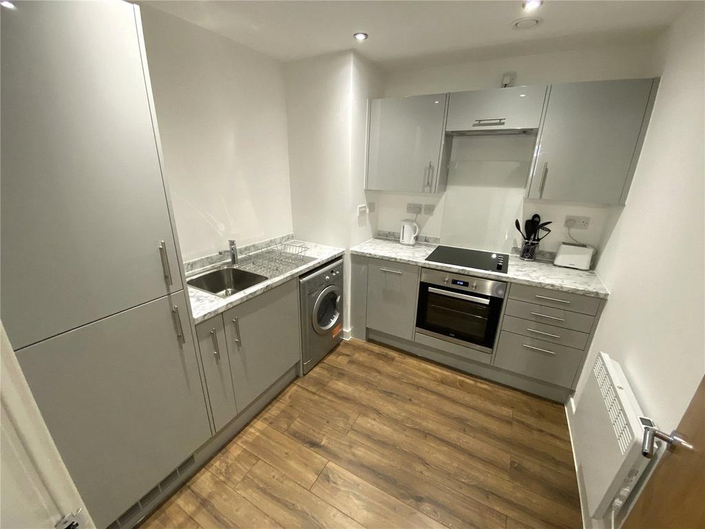 Apartment in Liverpool - View 4
