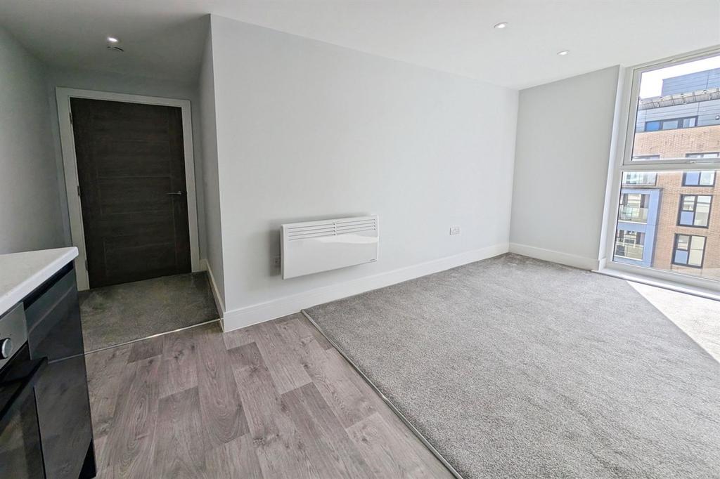 Apartment in Southampton - View 2