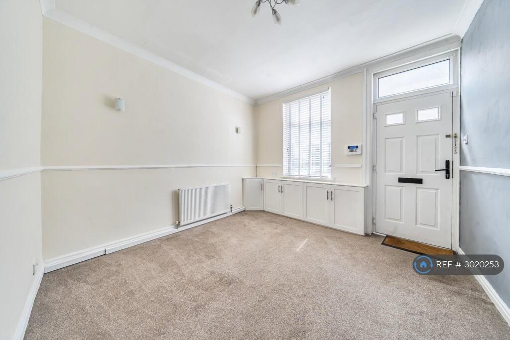 House in York - View 2