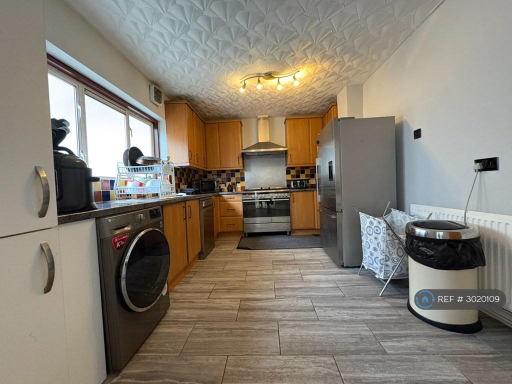 House in Greenford - View 2
