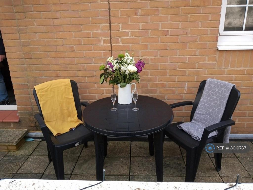 Apartment in Brighton - View 5