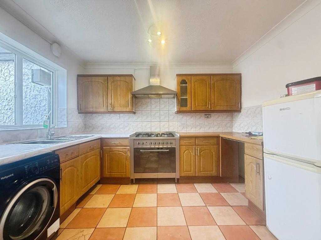 House in Thurrock, Essex - View 3