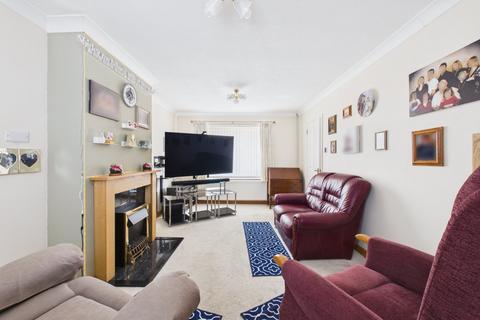 3 bedroom end of terrace house for sale, Croyde Close, Farnborough, Hampshire, GU14