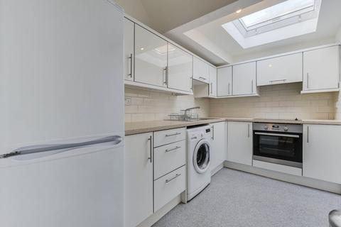 2 bedroom flat for sale, Flat 2 The Hollies, Weetwood Lane, Leeds, West Yorkshire, LS16