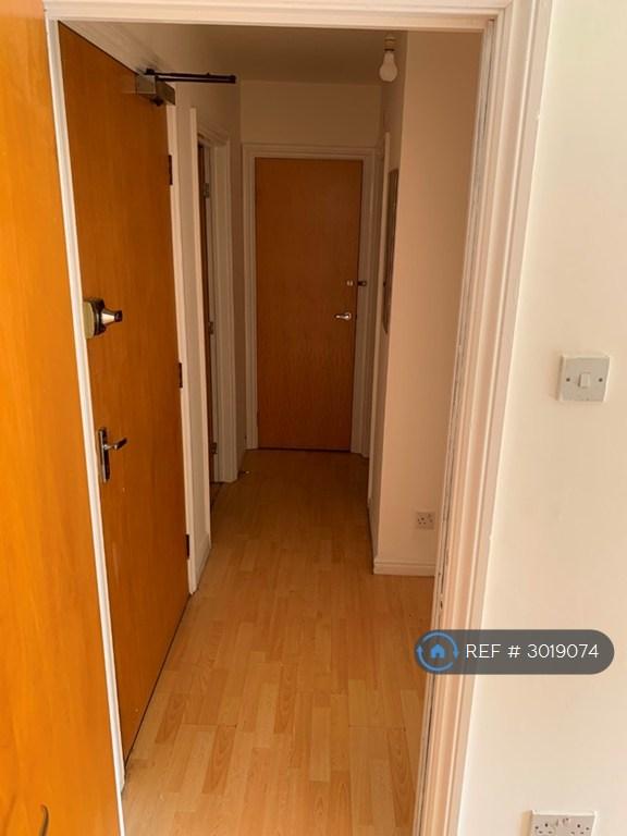 Apartment in London - View 3