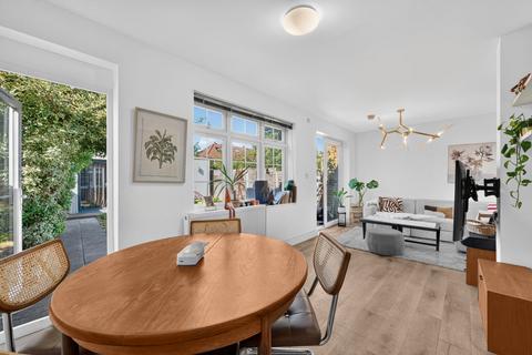 3 bedroom terraced house for sale, Manchester Road, London, E14