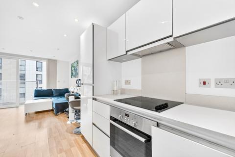 1 bedroom flat to rent, Residence Tower, Woodberry Grove, London, N4