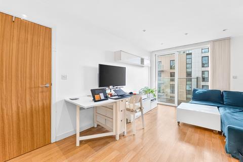1 bedroom flat to rent, Residence Tower, Woodberry Grove, London, N4