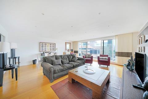 2 bedroom flat for sale, Benbow House, 24 New Globe Walk, London, SE1