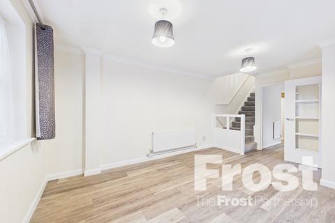 1 bedroom end of terrace house to rent, Pages Lane, Uxbridge, UB8