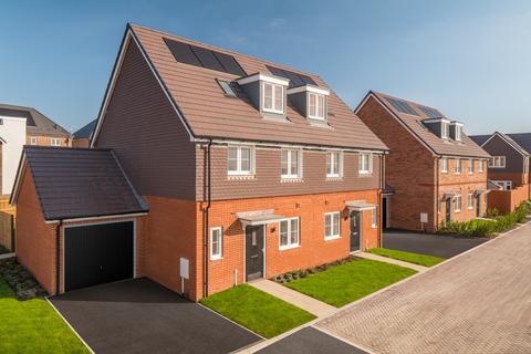 3 bedroom end of terrace house for sale, Plot 450, The Foxglove- End-of-terrace at New Monks Park Phase 2 New Road Entrance (follow signage), Old Shoreham  Road by-pass, Lancing BN15 0QZ