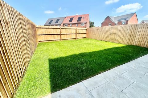 4 bedroom semi-detached house for sale, Melodeon Mews, Nuneaton, Warwickshire, CV11