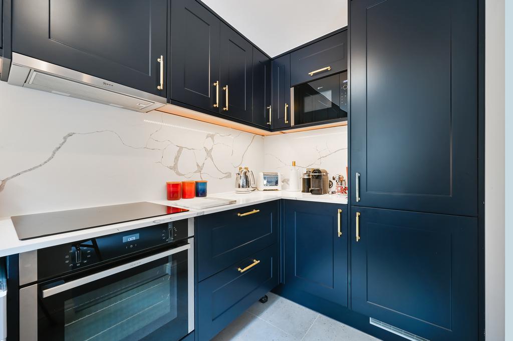 Apartment in London - View 2
