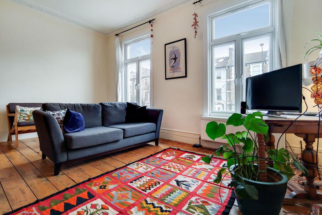 Apartment in London - More