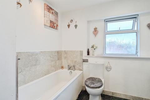 3 bedroom semi-detached house for sale, Amy Street, Leicester