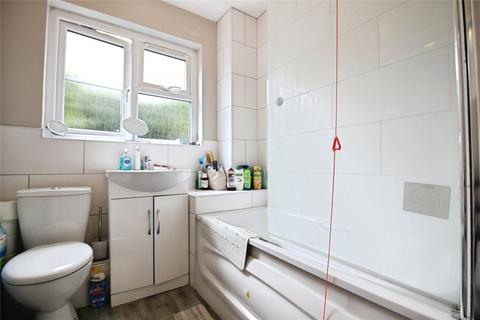2 bedroom bungalow for sale, Condor Close, Reading RG31